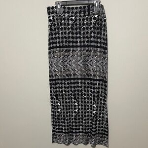 a.n.a Black, White &Tan Patterned Maxi Skirt